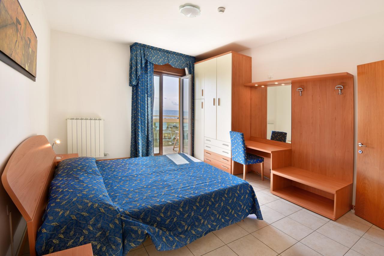 Hotel Villa Olga Caorle Exterior photo